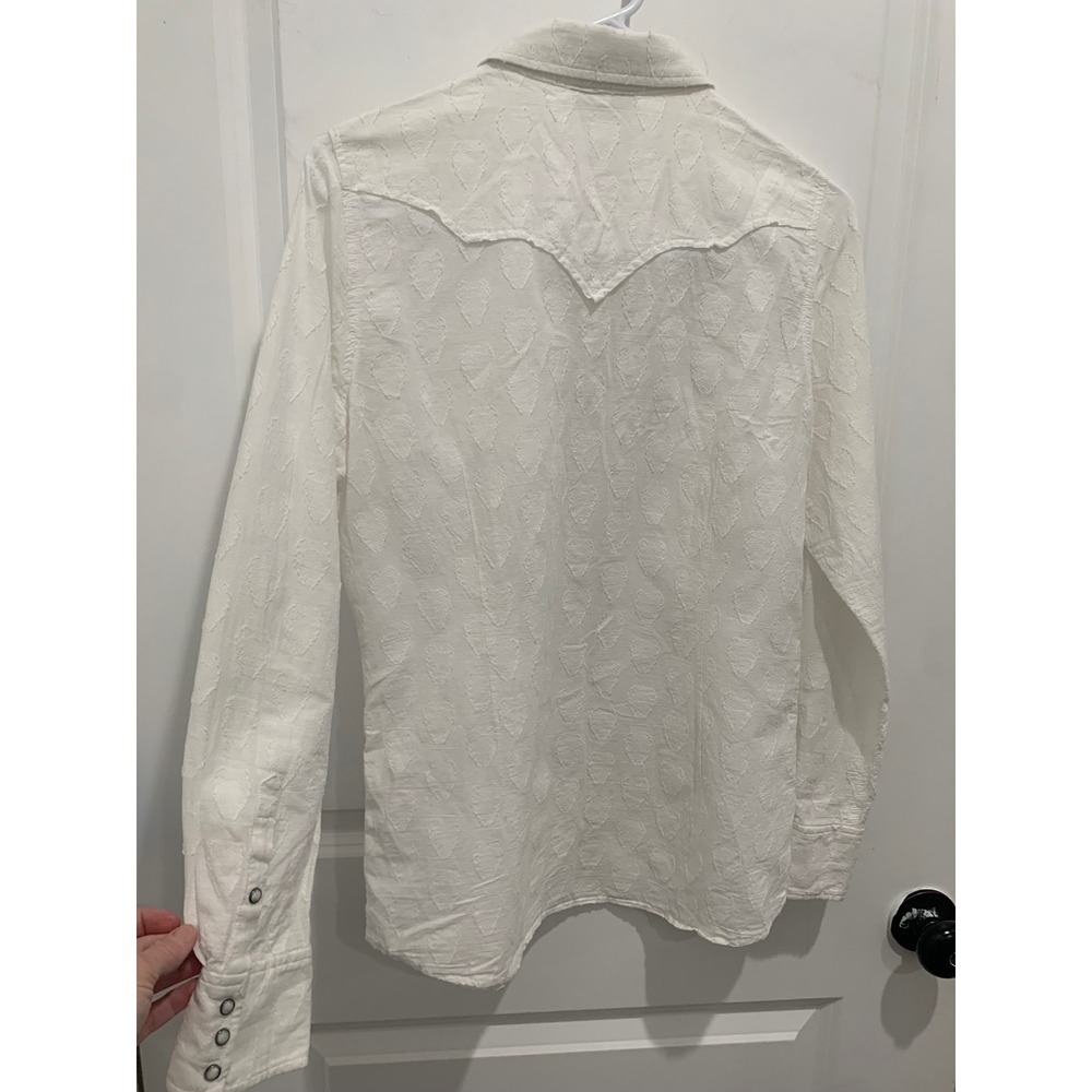 Ariat Womens White Heart Jacquard Western Snap Long Sleeve Shirt Medium - Picture 6 of 6